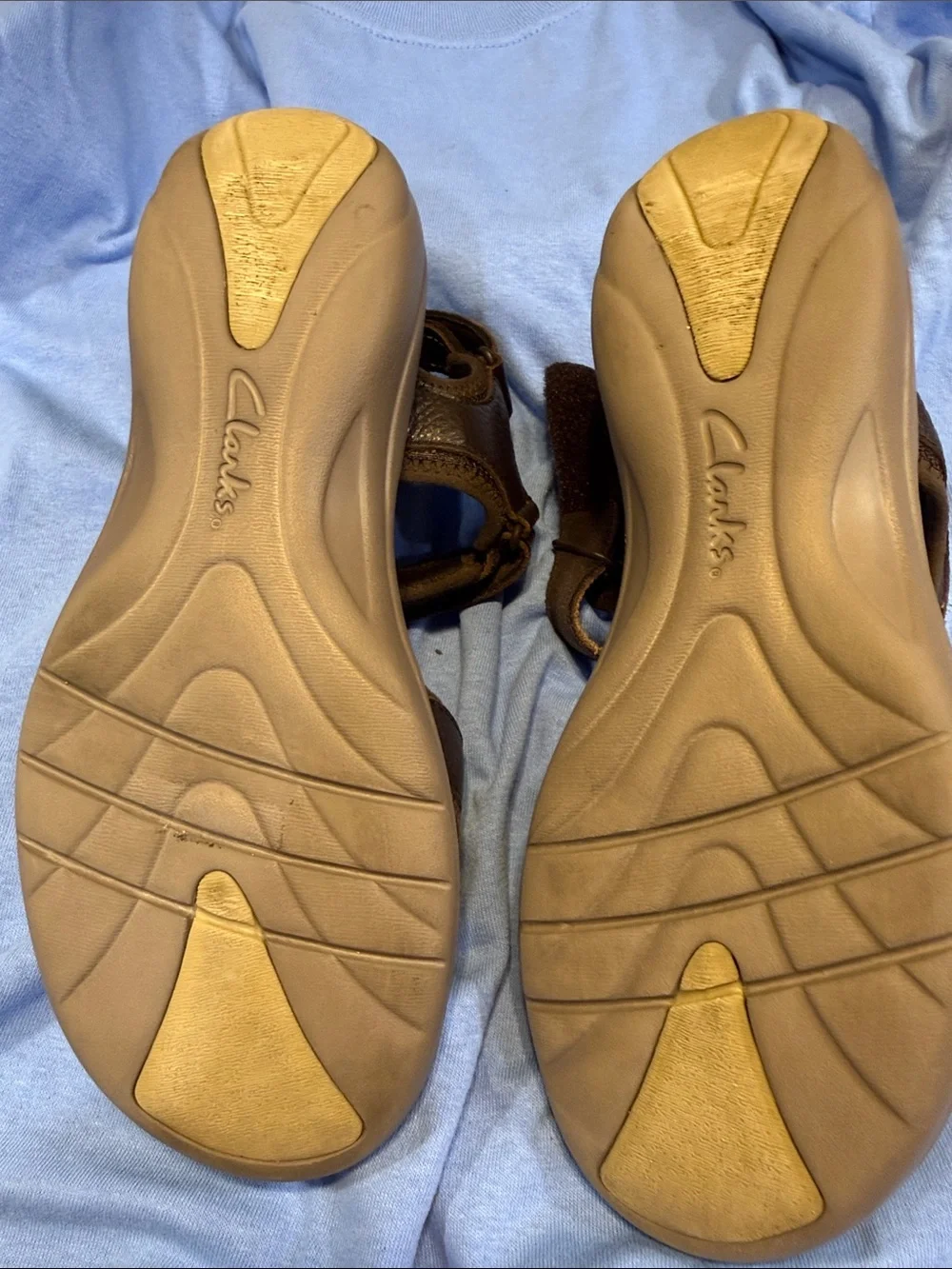 Wmn’s Clarks Brown Leather Adjustable Sandals